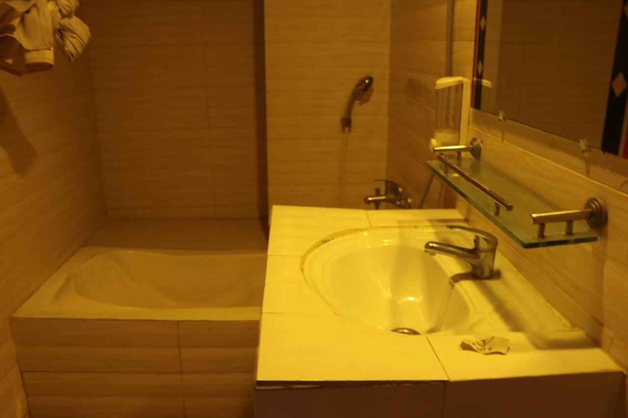 78 Firoza Inn Dhaka Luaran gambar